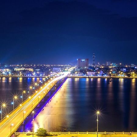 Rose Hotel Quang Binh Ðồng Hới Buitenkant foto